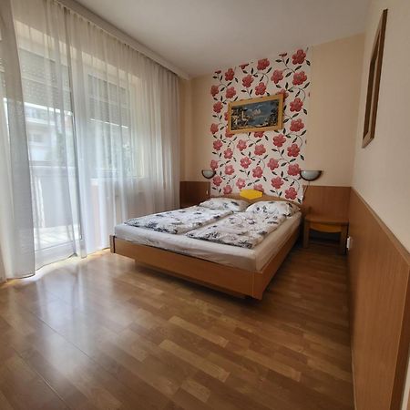 Jozsef Attila Apartman Hajdúszoboszló 外观 照片