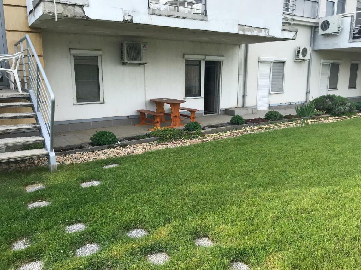 Jozsef Attila Apartman Hajdúszoboszló 外观 照片
